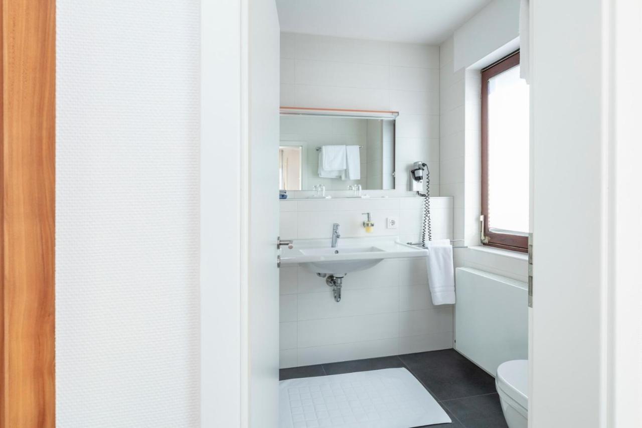 Hotel Krone Strassdorf Schwäbisch Gmünd 外观 照片