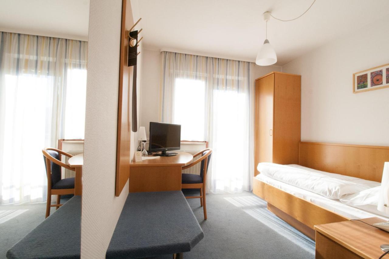 Hotel Krone Strassdorf Schwäbisch Gmünd 外观 照片