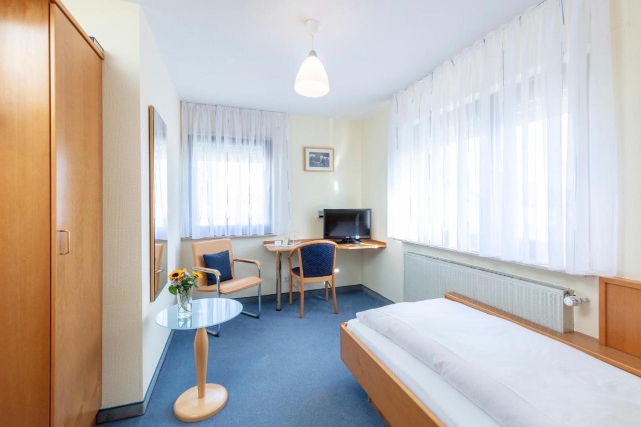 Hotel Krone Strassdorf Schwäbisch Gmünd 外观 照片