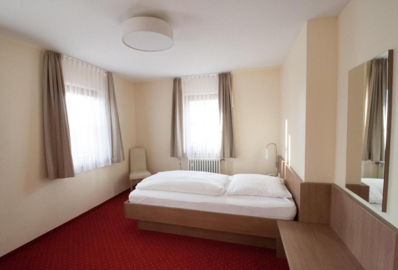 Hotel Krone Strassdorf Schwäbisch Gmünd 外观 照片